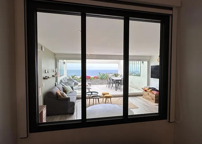 Superbe T2 44M2 - Grande Terrasse Vue Mer Panoramique Exceptionnelle Piscine - Parking