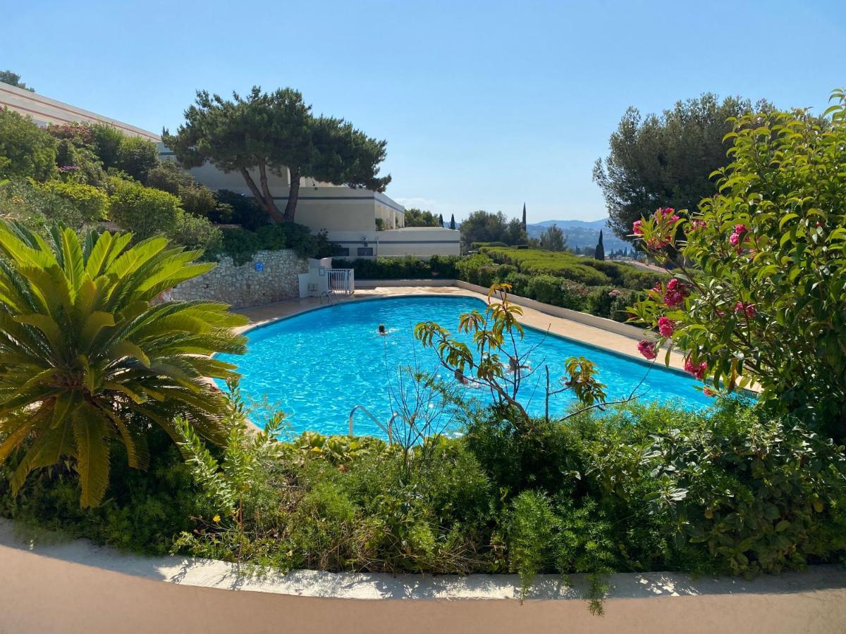 Apartment Superbe T2 44m2 - Grande Terrasse Vue Panoramique Exceptionnelle Piscine - Parking Bandol