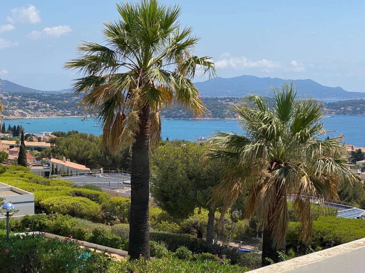 Superbe T2 44m2 - Grande Terrasse Vue Panoramique Exceptionnelle Piscine - Parking * Bandol